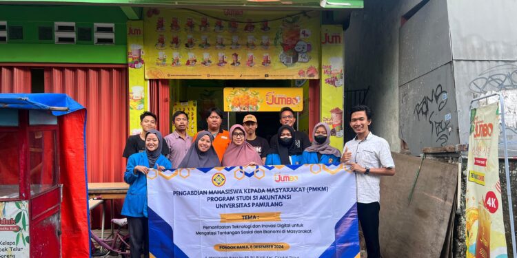 PKM Mahasiswa Unpam: Edukasi Pembayaran Digitalisasi untuk Meningkatkan Literasi Keuangan pada UMKM