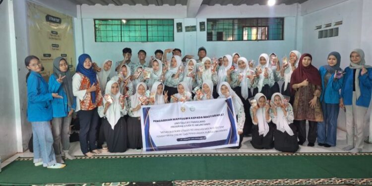 PMKM Unpam: Meningkatkan Literasi Keuangan Melalui Sistem Pembayaran Online dan Pemahaman Bunga Pinjaman