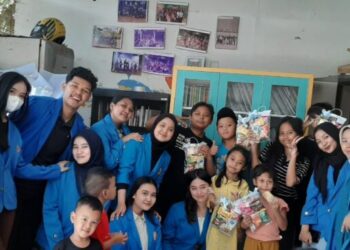 PMKM Unpam: Membangun Kecakapan Literasi Digital pada Taman Baca PEKA