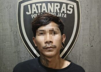 Ditangkap, Ini Tampang Pelaku Penusukan Temannya Hingga Tewas di Ciputat