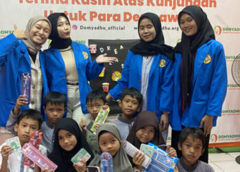 PMKM Unpam: Kegiatan Kreatif dan Inspiratif di Asrama Yatim dan Dhuafa