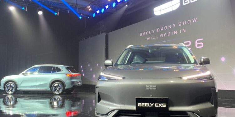 Geely Auto Resmi Masuk Indonesia: Membawa Revolusi Mobilitas Cerdas dan Teknologi Masa Depan