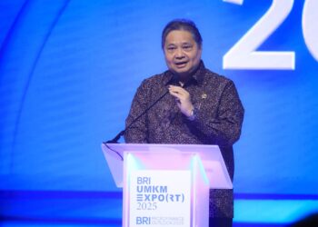 BRI UMKM EXPO(RT) & Microfinance Outlook 2025: Menko Airlangga Apresiasi Upaya BRI Berdayakan UMKM Indonesia
