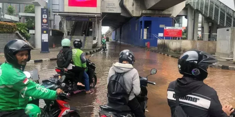 banjir di kelapa gading