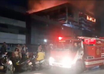 kebakaran glodok plaza