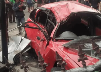 Sedan Mahasiswa Unpad Tabrak Motor-Mobil di Jalur Bandung-Cirebon