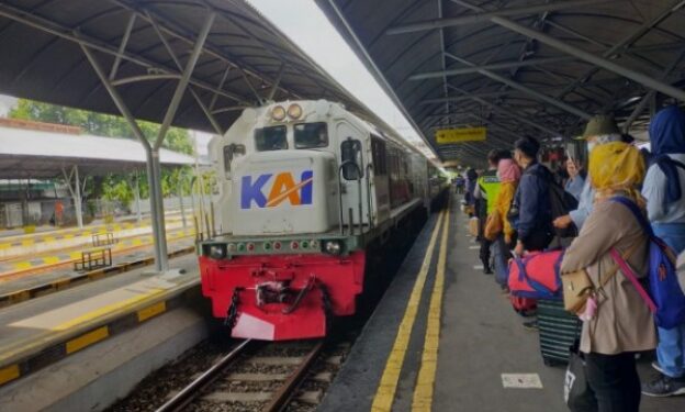 KAI: 37.000 Penumpang Tiba di Jakarta Pada Puncak Arus Balik Libur Isra Mikraj dan Imlek