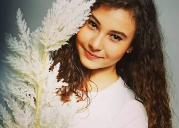 Usai Alami Kecelakaan Mobil hingga Terbalik, Begini Kondisi Terkini Larasati Nugroho