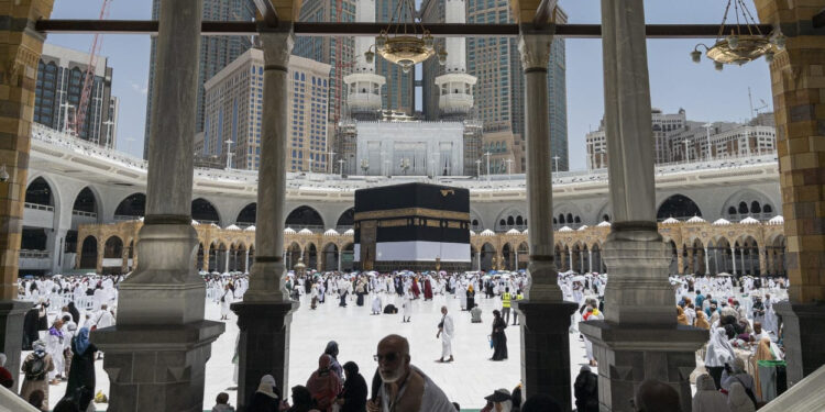 Jamaah Terbang ke Saudi 2 Mei, Ini Rencana Perjalanan Haji 2025