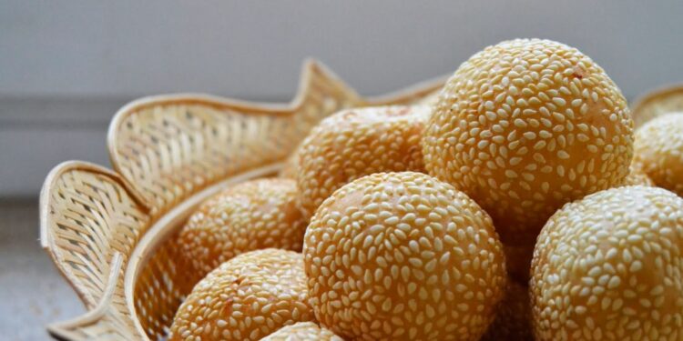 Resep Kue Onde-Onde Buat Teman Ngopi di Weekend