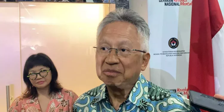 Setelah Didemo, Menteri Satryo Soemantri Brodjonegoro Bantah Pecat Neni Herlina