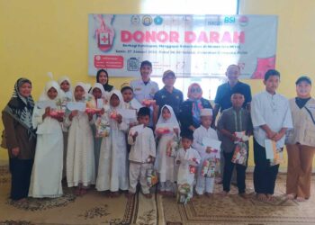 Peringati Isra Mikraj, Semut Tangsel bersama Beberapa Elemen Masyarakat Gelar Kegiatan Sosial