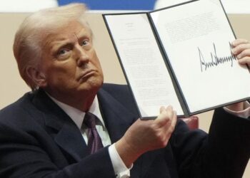 Bikin Geger, Usai Dilantik Presiden Donald Trump Pecat Sejumlah Inspektur Jenderal