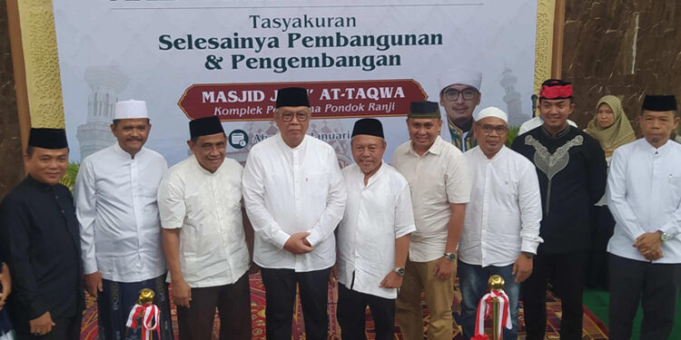 Hadiri Peringatan Isra Mi’raj, Walkot Tangsel Resmikan Masjid At-Taqwa Pondok Ranji