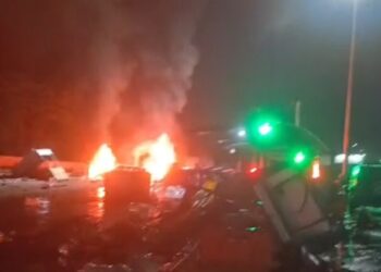 kecelakaan di gerbang tol ciawi