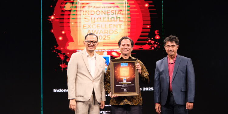 ACC Raih Indonesia Syariah Excellent Awards 2025