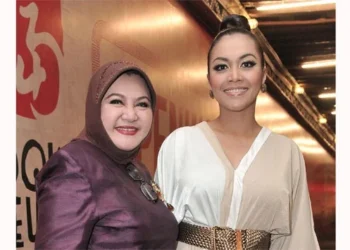 Masih Berduka, Denada Bocorkan Percakapan Terakhir dengan Mendiang Emilia Contessa