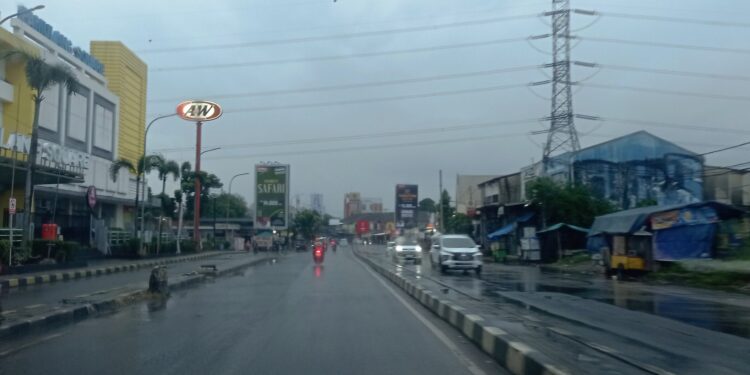 hujan di pamulang