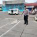 Sebuah Mobil di Ciputat Tabrak Motor dan Tiang Pembatas SPBU, Korban Luka-Luka hingga Alami Syok