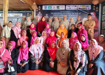 Membentuk Karakter Mulia, Majelis Taklim Gerai Lengkong Gelar Tausiah bersama Mama Dedeh
