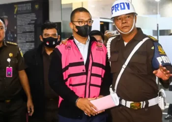 Rugikan Negara Ratusan Triliun, Begini Modus Bos Pertamina Oplos Pertalite jadi Pertamax