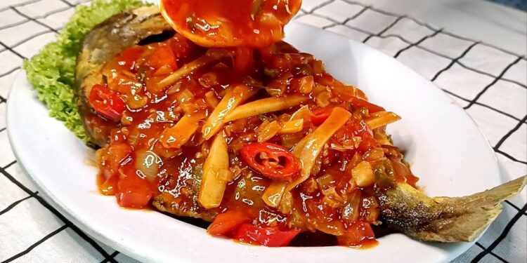 Kreasi Dapur kala Weekend, Ada Resep Mudah Bikin Ikan Bawal Asam Manis