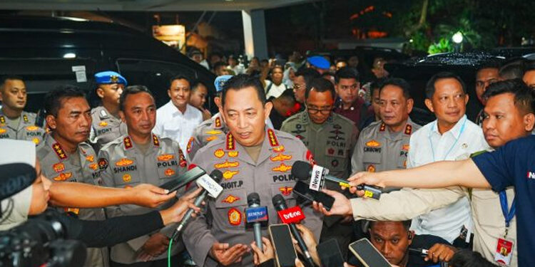 Puluhan Oknum Prajurit Serang Polres Tarakan, Kapolri: TNI-Polri Tetap Solid