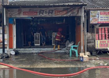 Delapan Bangunan Terbakar Akibat Gas 3 Kg di Kios Nasi Goreng Bocor