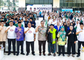 Tutup Pospekot 2025, Sekda Tangsel Beri Apresiasi Prestasi dan Semangat Santri