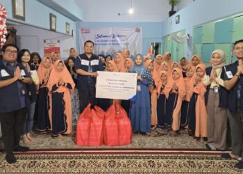 FIFGROUP Peduli Berbagi Takjil, Tebarkan Kebaikan dalam di Bulan Suci Ramadan