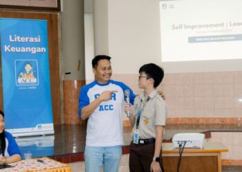 acc berikan literasi di sma manado
