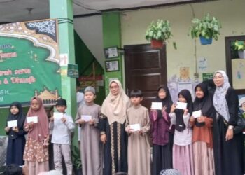MIN 3 Kota Tangsel Gelar Buka Bersama dan Santunan Anak Yatim