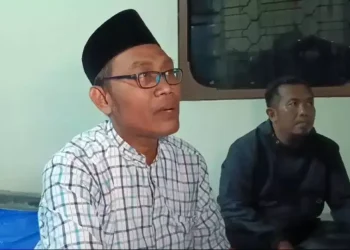 Agung Hari ayah dari Fabian dan adik dari Eny Soedarwati