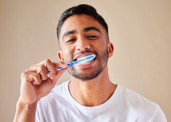 Gosok Gigi Setelah Makan Sahur Ternyata Tidak Dianjurkan, Ini Alasannya!