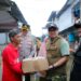 Tinjau Lokasi Banjir, Pilar Saga Ichsan Salurkan Bantuan bagi Warga Terdampak
