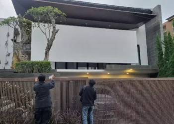 Rumah Ridwan Kamil Digeledah KPK, Ada Kaitan dengan Korupsi BJB?