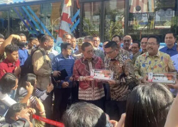 Gubernur Banten Andra Soni Lepas Keberangkatan Perdana Transjabodetabek Blok M-Alam Sutera