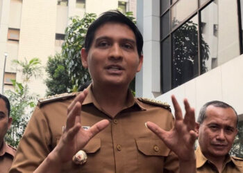 Melanggar Izin Pejalanan ke Luar Negeri, Kemendagri Jatuhkan Sanksi untuk Lucky Hakim