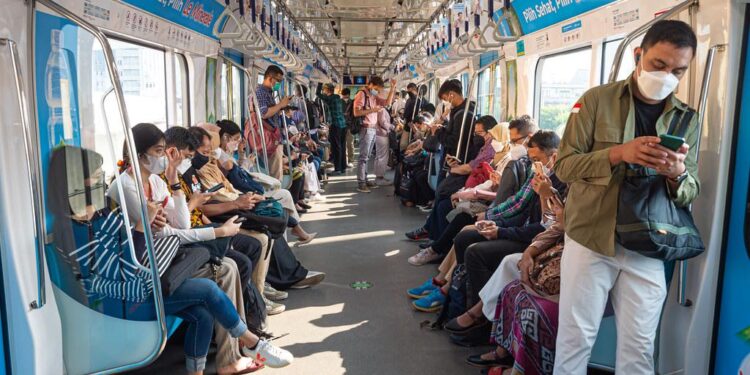 Hari Ini, Tarif MRT Hanya Dikenakan Rp1 untuk Semua Perjalanan