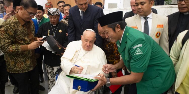 Duka atas Wafatnya Paus Fransiskus, Ketum GP Ansor Addin: Pesan Beliau Sangat Membekas Saat Kami Temui di Vatikan