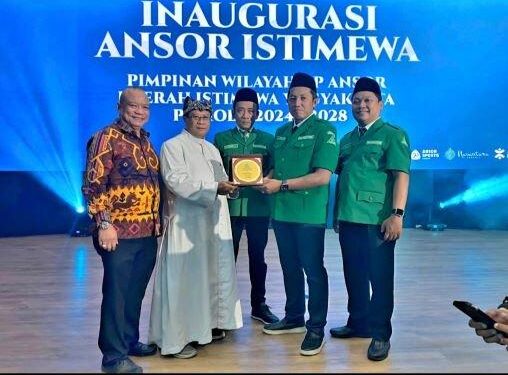 GP Ansor Anugerahkan Penghormatan Martabat Kemanusiaan untuk Paus Fransiskus