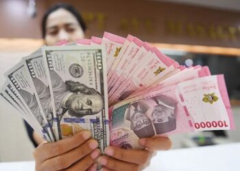 Pergerakan Kian Melemah, Rupiah Diprediksi Rp16.900 per Dolar AS