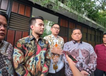 Kuasa Hukum Tegaskan Bakal Tunjukkan Ijazah Asli Jokowi di Pengadilan