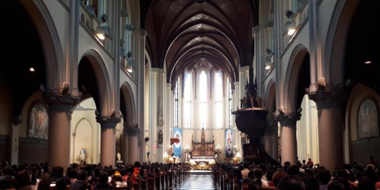 Misa Jumat Agung, Gereja Katedral Siapkan 4.600 Kursi untuk Tiga Sesi