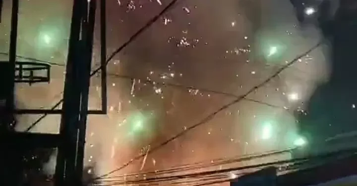 Warga Teriak Panik dan Histeris Akibat Kebakaran Hebat di Bogor, Diduga dari Toko Petasan Ilegal