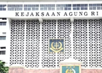 Kejagung Tetapkan Tiga Hakim Sebagai Tersangka Vonis Lepas Korupsi CPO