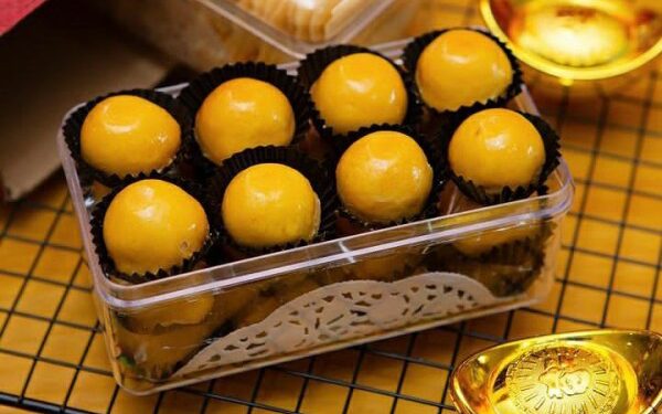 Makan Tiga Butir Nastar sama dengan Satu Piring Nasi, Hoaks atau Fakta?