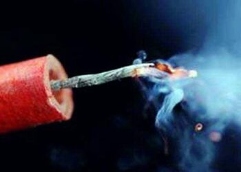 Nahas! Jempol Seorang Pemuda Putus Gara-Gara Petasan Meledak