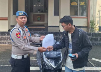 Libur Lebaran Usai, Warga Mulai Ambil Kendaraan Dititipkan di Polsek Kelapa Dua