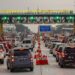 Arus Mudik Lebaran, Terpantau Kendaraan di Tol Cikampek Membeludak